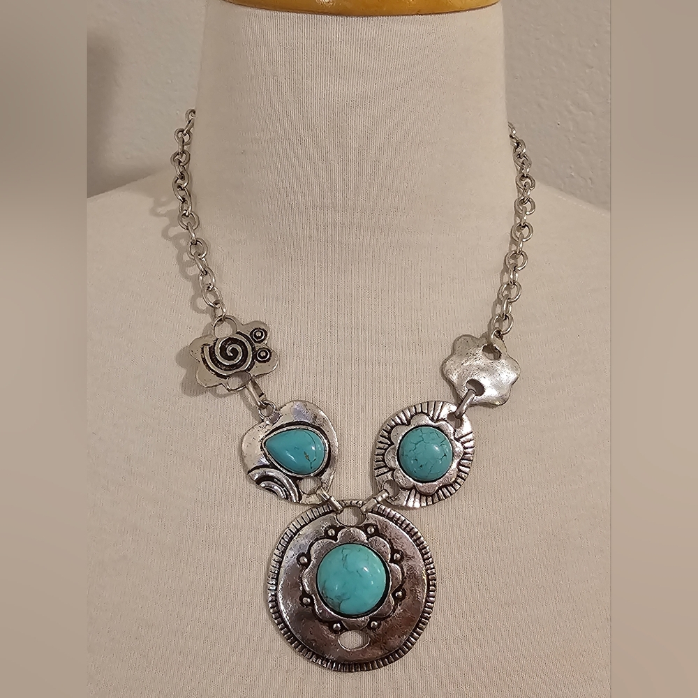 Silver Tone and Turquoise Statement Pendant Necklace